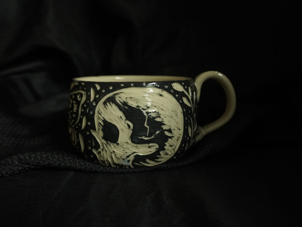 Wide Skull Mug with Death moth Or Luna