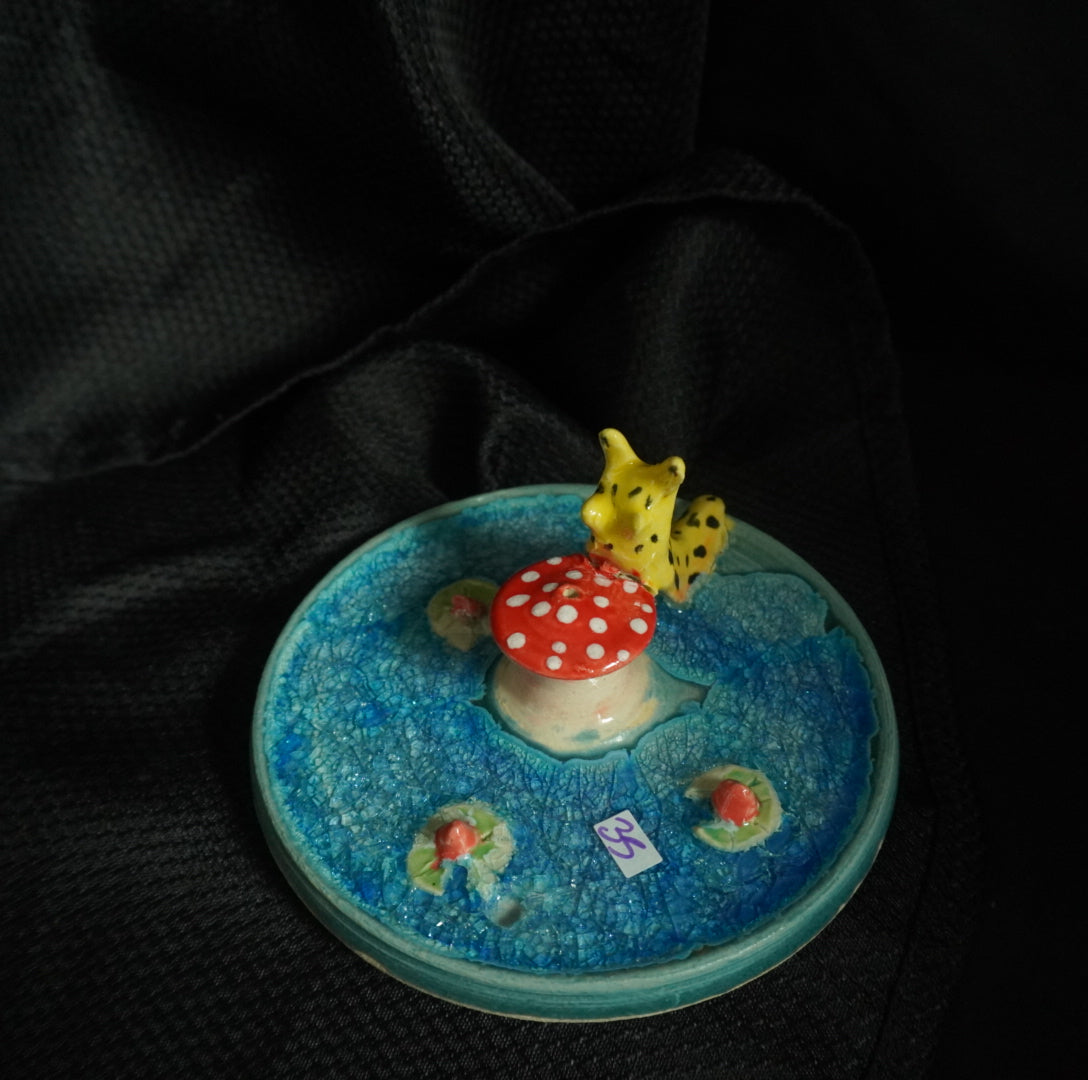 Banana Slug Incense Burner