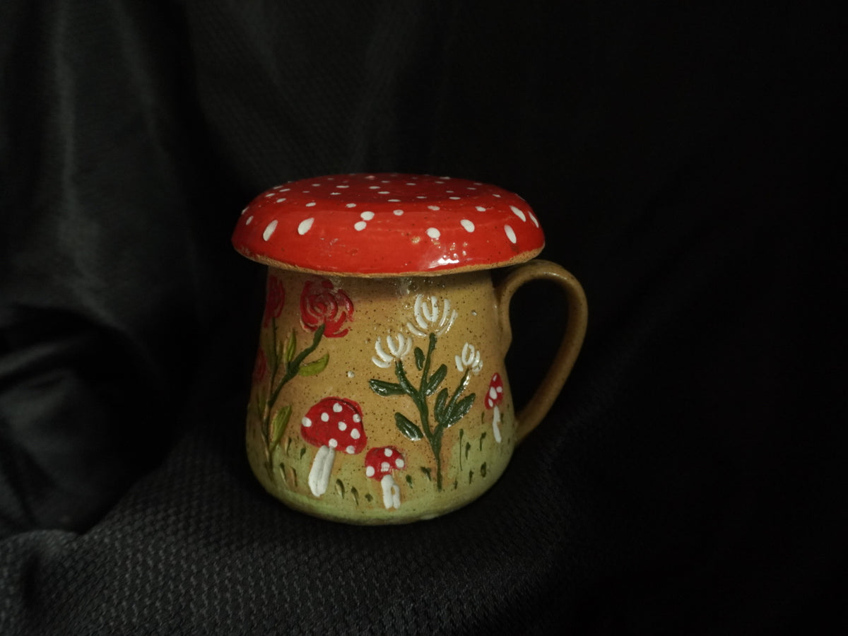 Mushroom Cat Mug with Lid